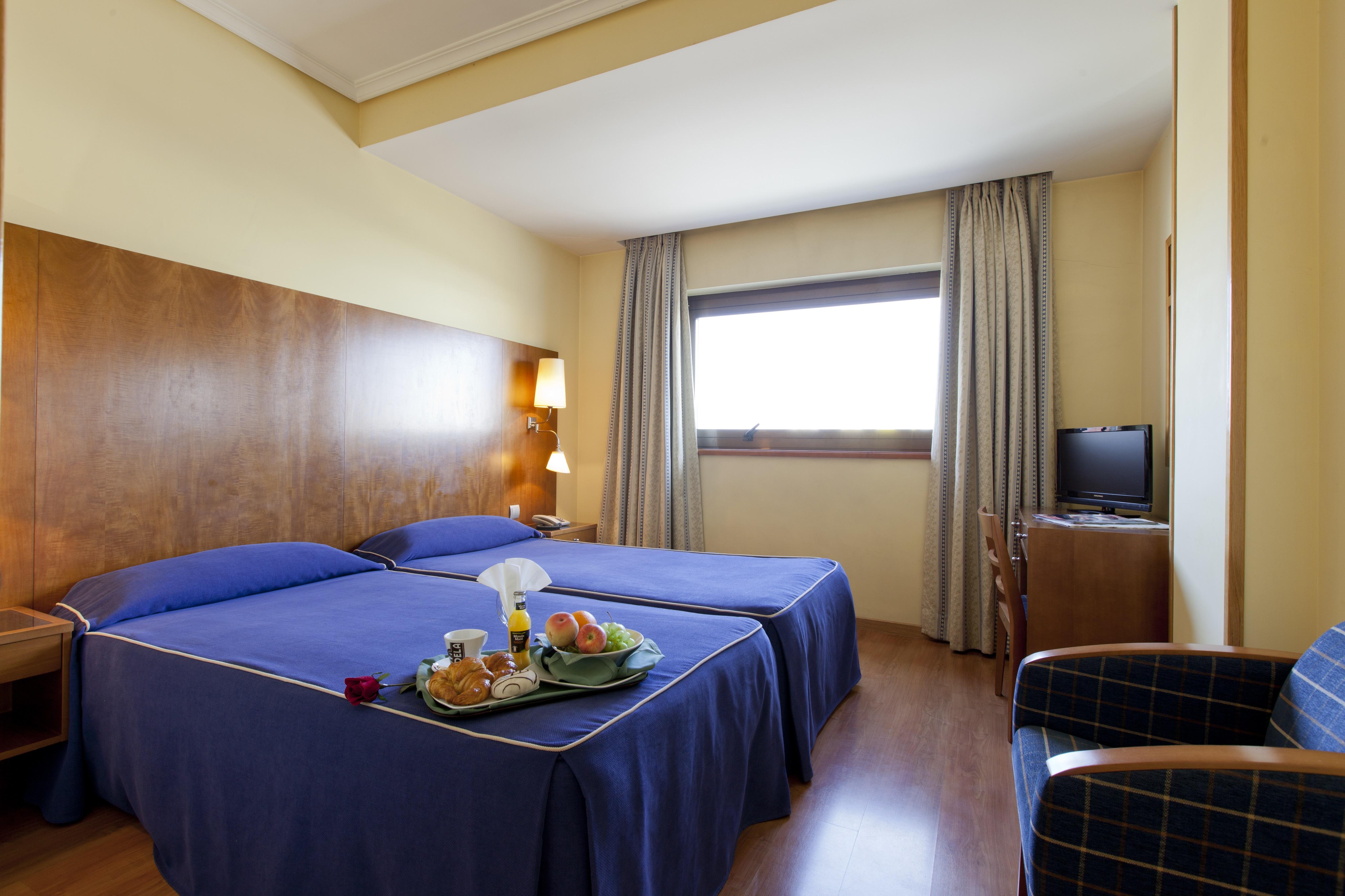 Hotel Galaico Кольядо-Вільяльба Екстер'єр фото